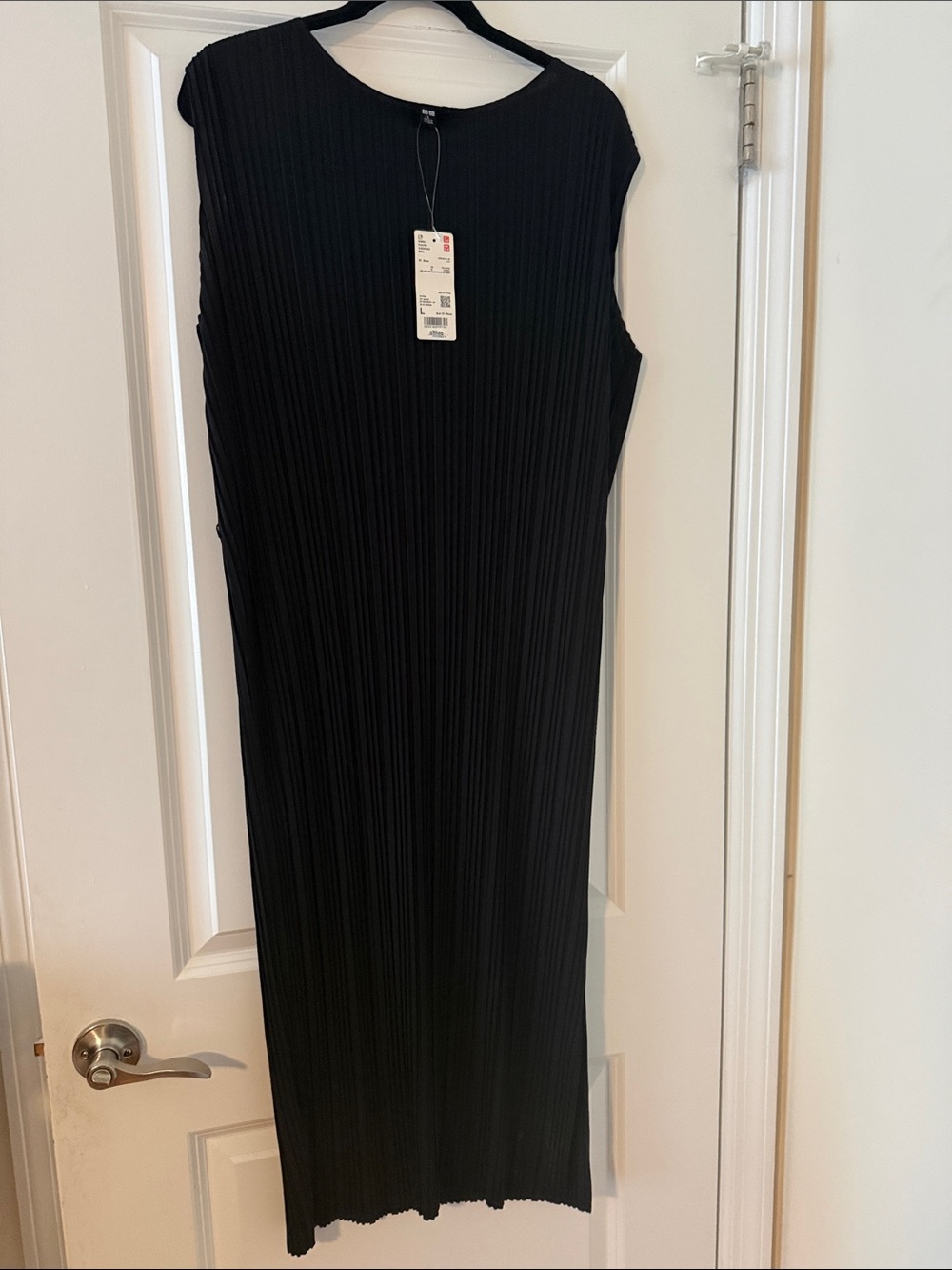 NWT Uniqlo black dress with please sz L large